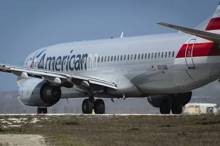 How to Find American Airlines Flight Deals?