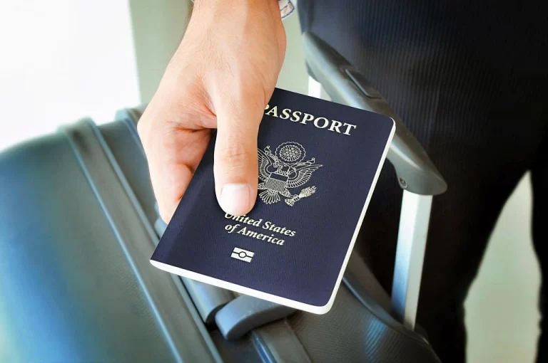 What is American Airlines Baggage Policy?