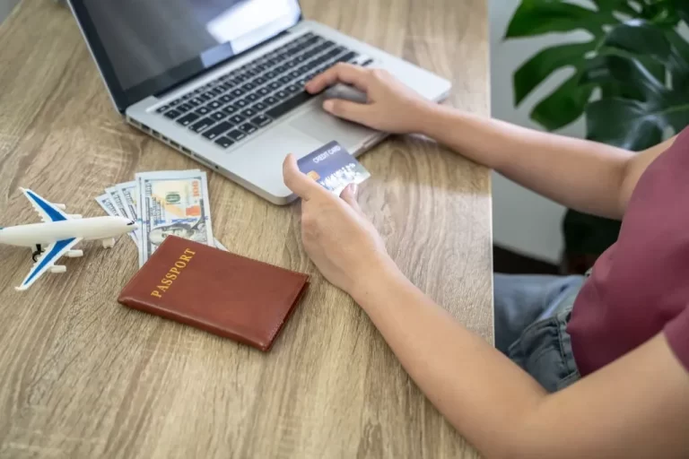 Can I Use American Airlines Credit Card Internationally?