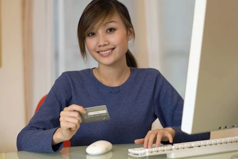 How Do I Pay My American Airline Credit Card?