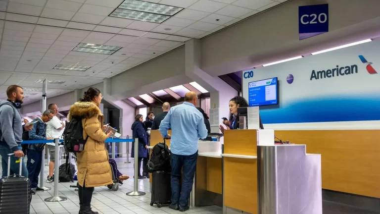 What Does Group 5 Mean on American Airlines?
